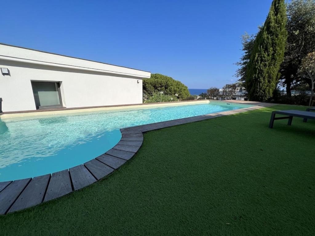 Rdc De Villa Avec Piscine Cavalaire-sur-Mer Exterior foto